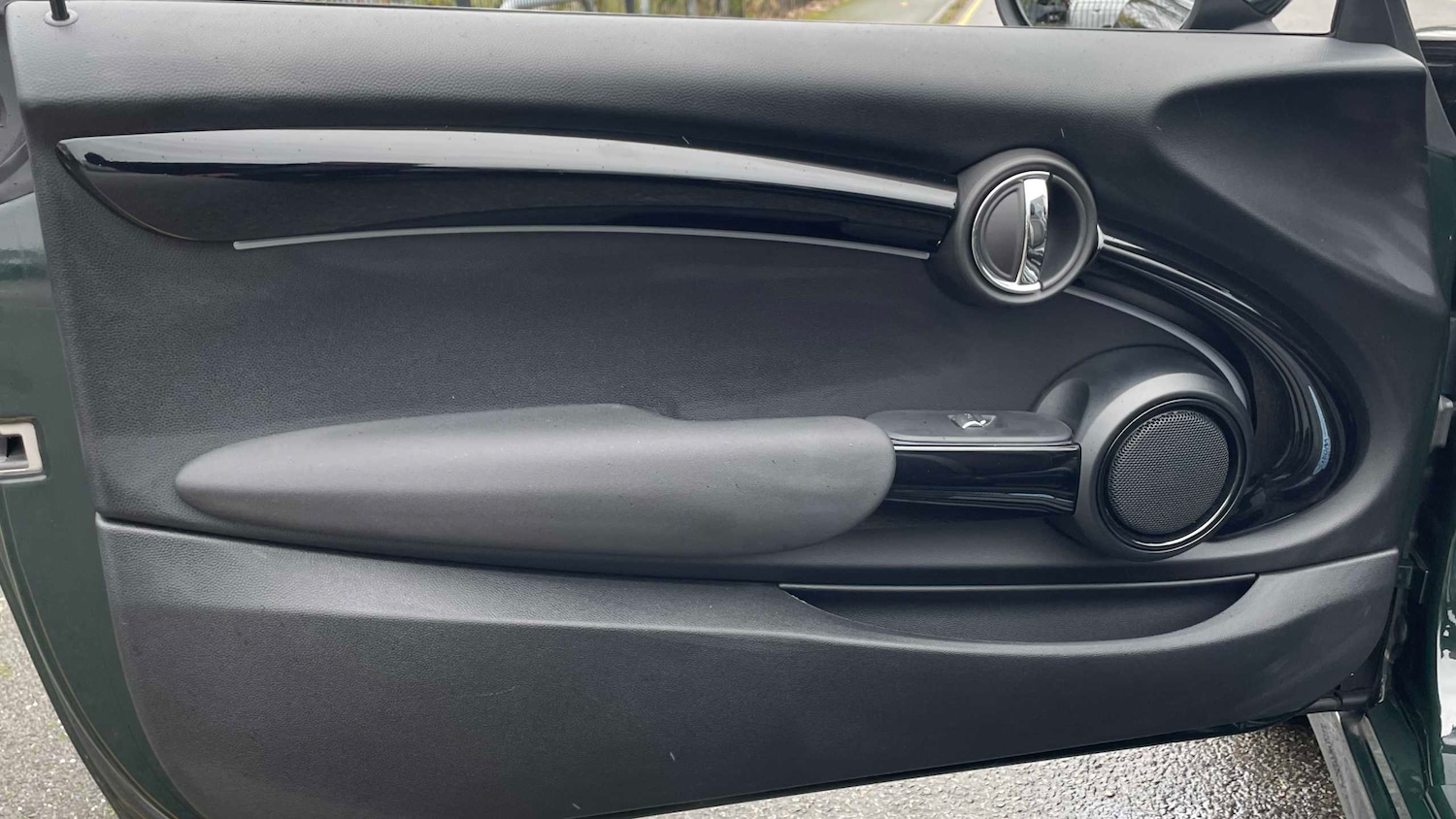 Used MINI Convertible 2023 for sale - 76475844: Photo 24