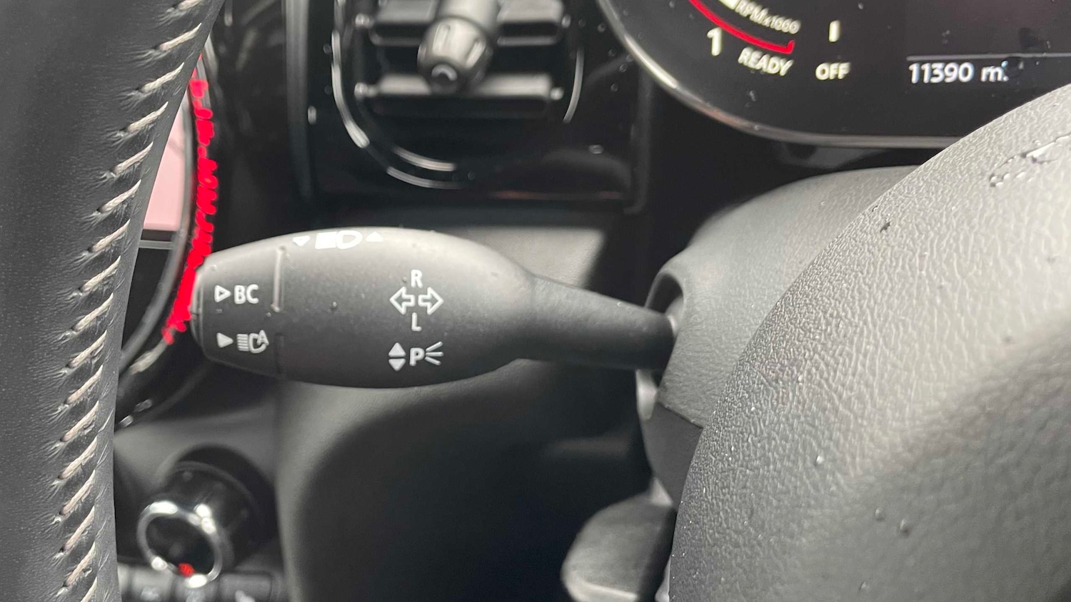 Used MINI Convertible 2023 for sale - 76475844: Photo 30