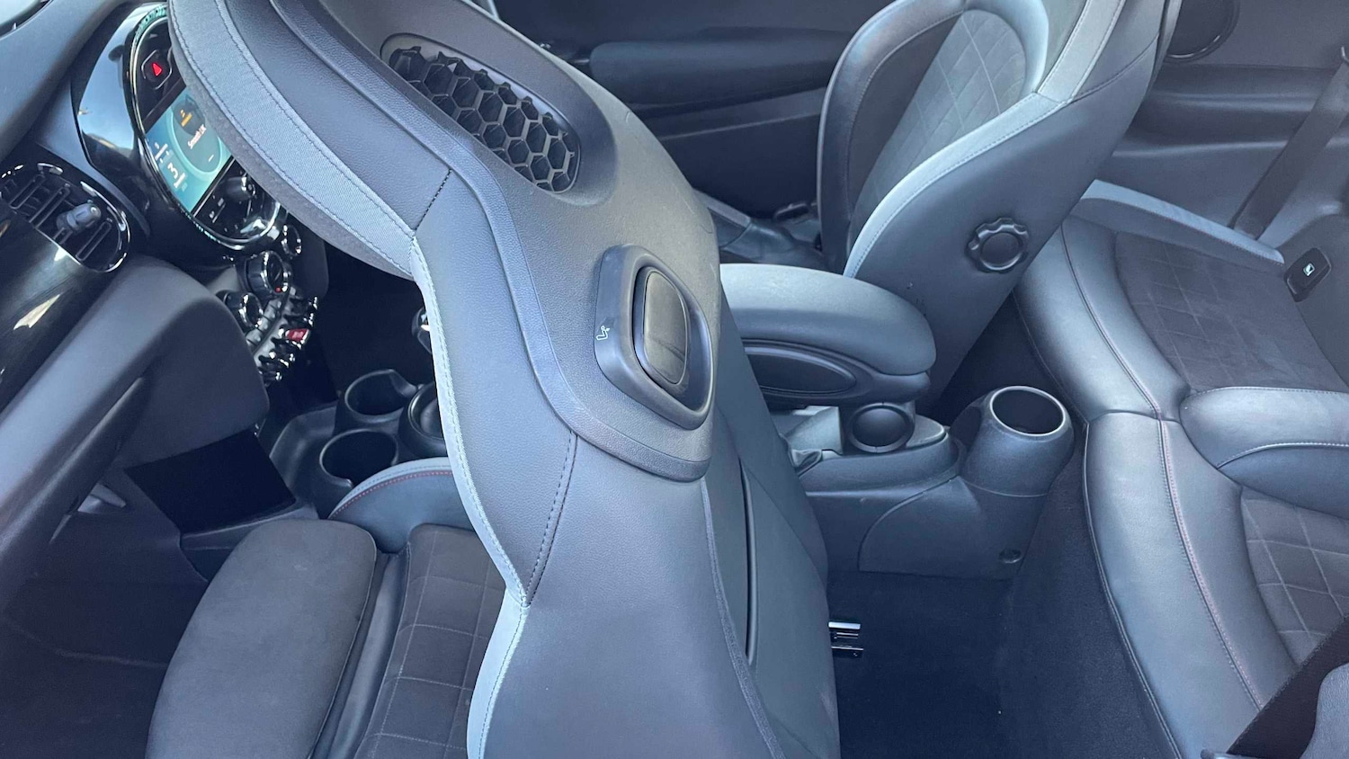 Used MINI Hatch 2022 for sale - 76804968: Photo 34