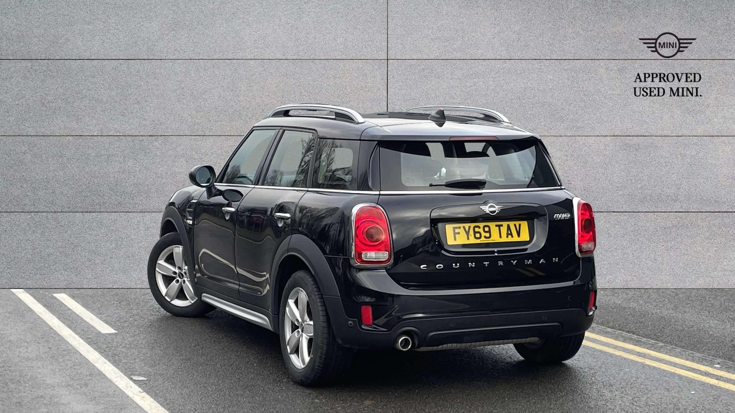 Used MINI Countryman 2019 for sale - 77232976: Photo 2