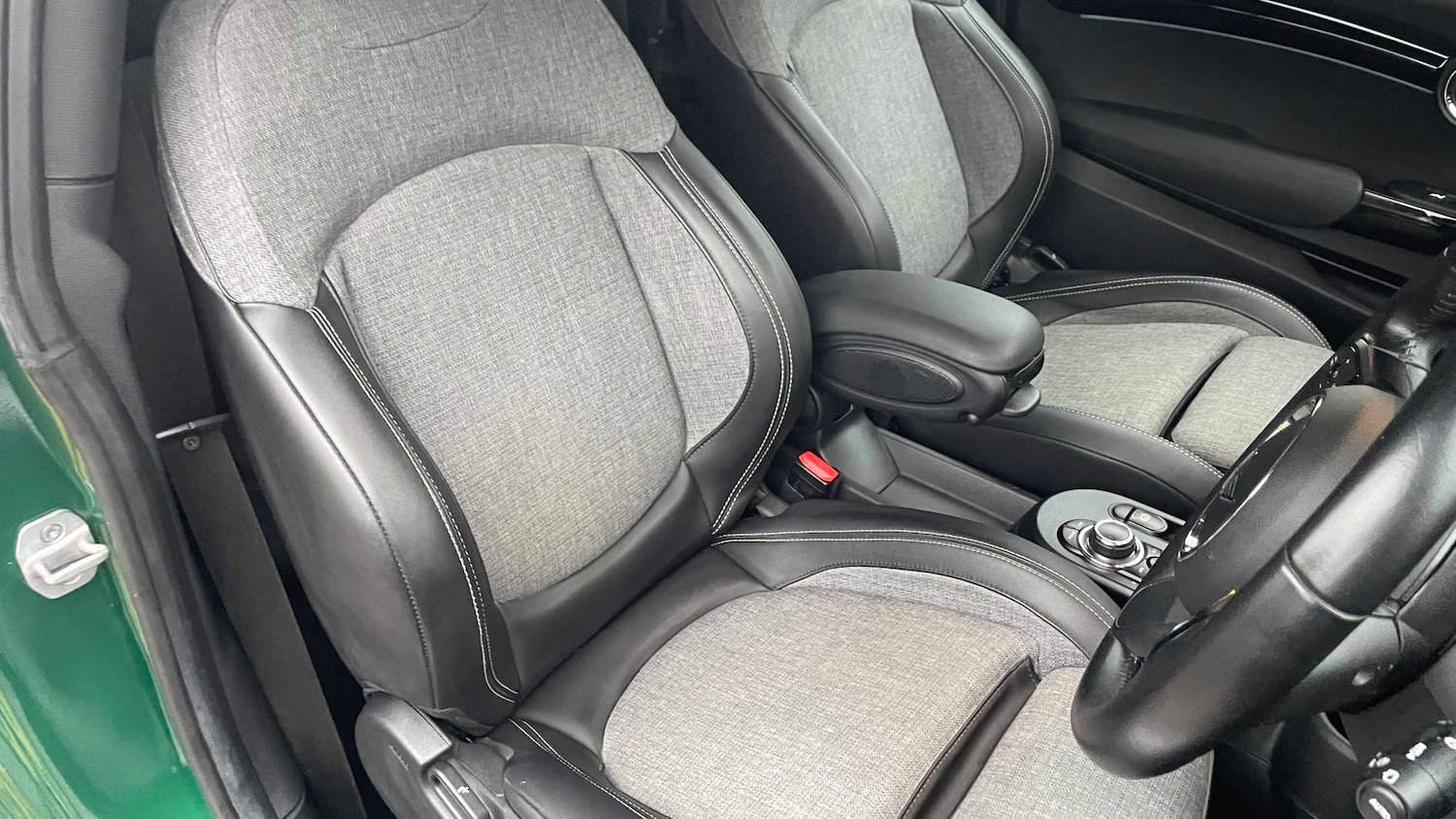 Used MINI Hatch 2022 for sale - 76575916: Photo 12