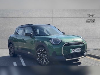 2025 - 135kW E Exclusive [Level 2] 43kWh 5dr Auto