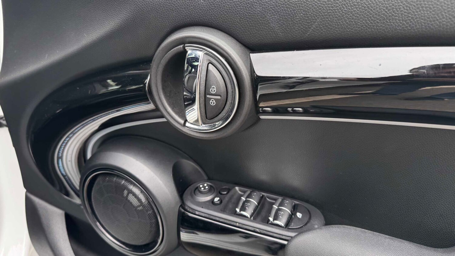 Used MINI Hatch 2023 for sale - 78137568: Photo 25