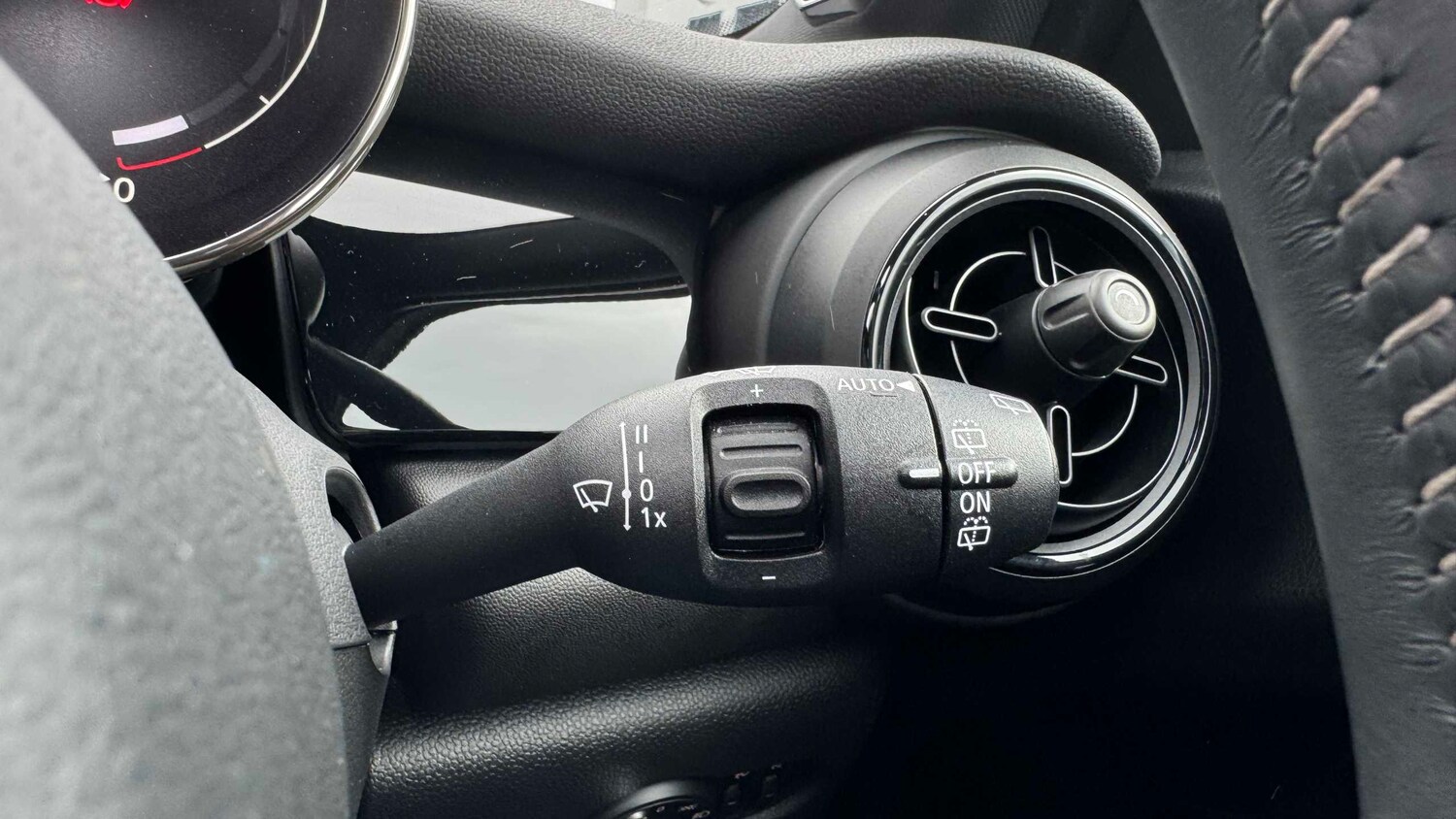 Used MINI Hatch 2023 for sale - 78137568: Photo 34