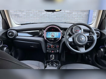 Used MINI Hatch 2022 for sale - 78991118: Photo
