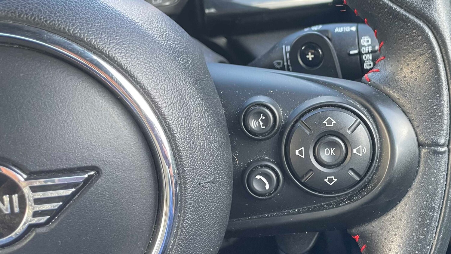 Used MINI Hatch 2019 for sale - 77842321: Photo 19