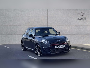 Used MINI Hatch 2019 for sale - 77842321: Photo
