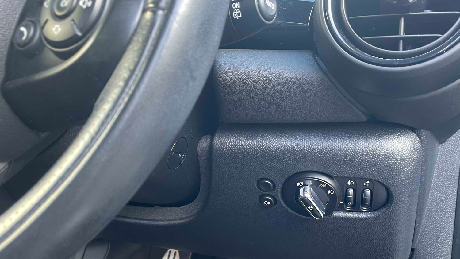 Used MINI Hatch 2019 for sale - 77842321: Photo 31