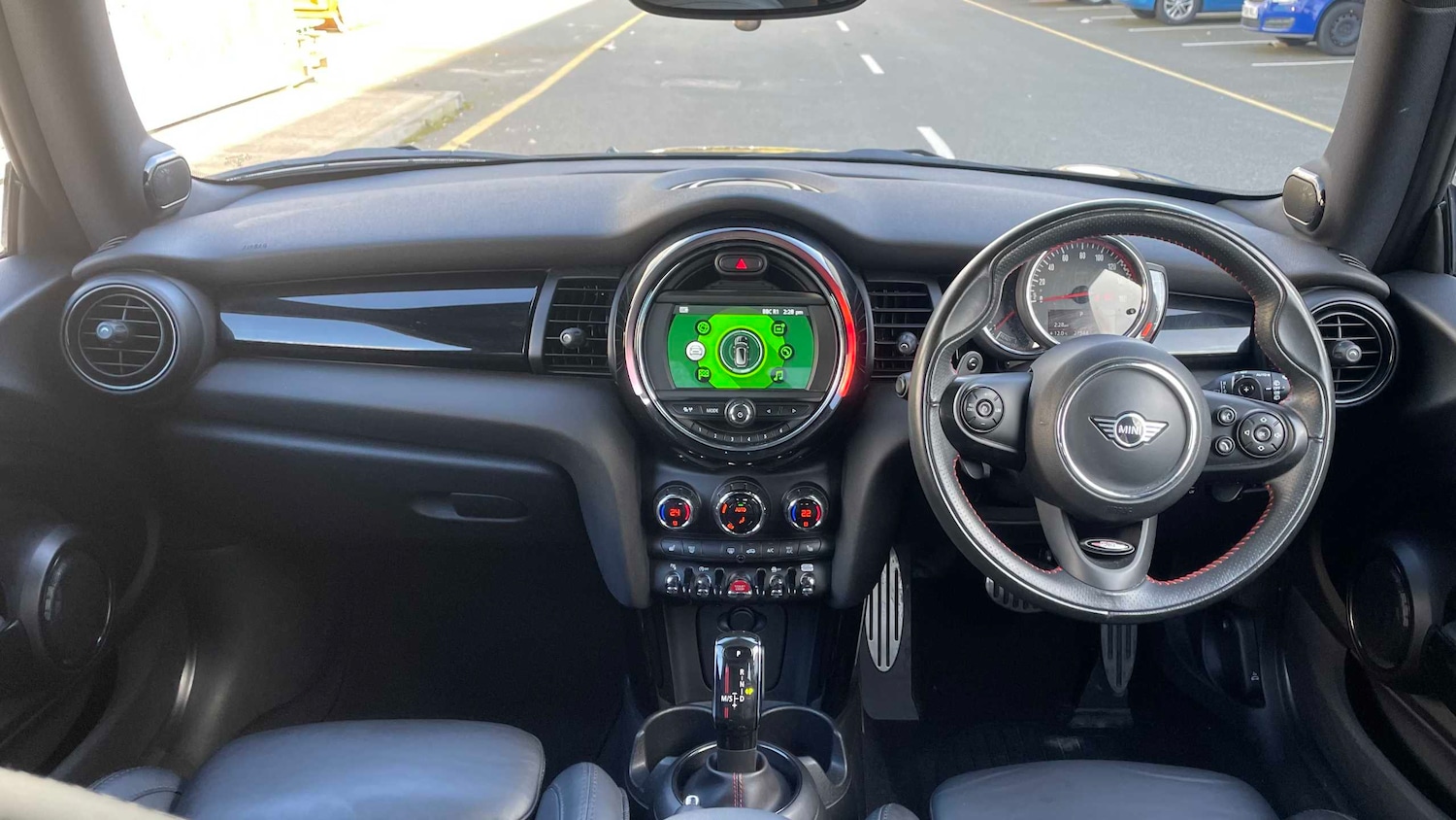 Used MINI Hatch 2019 for sale - 77842321: Photo 4