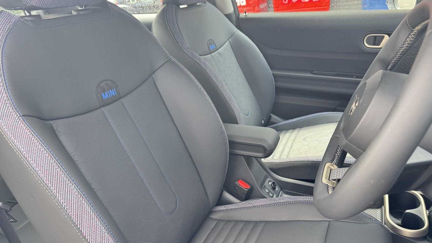 Used MINI Cooper 2025 for sale - 76540788: Photo 12