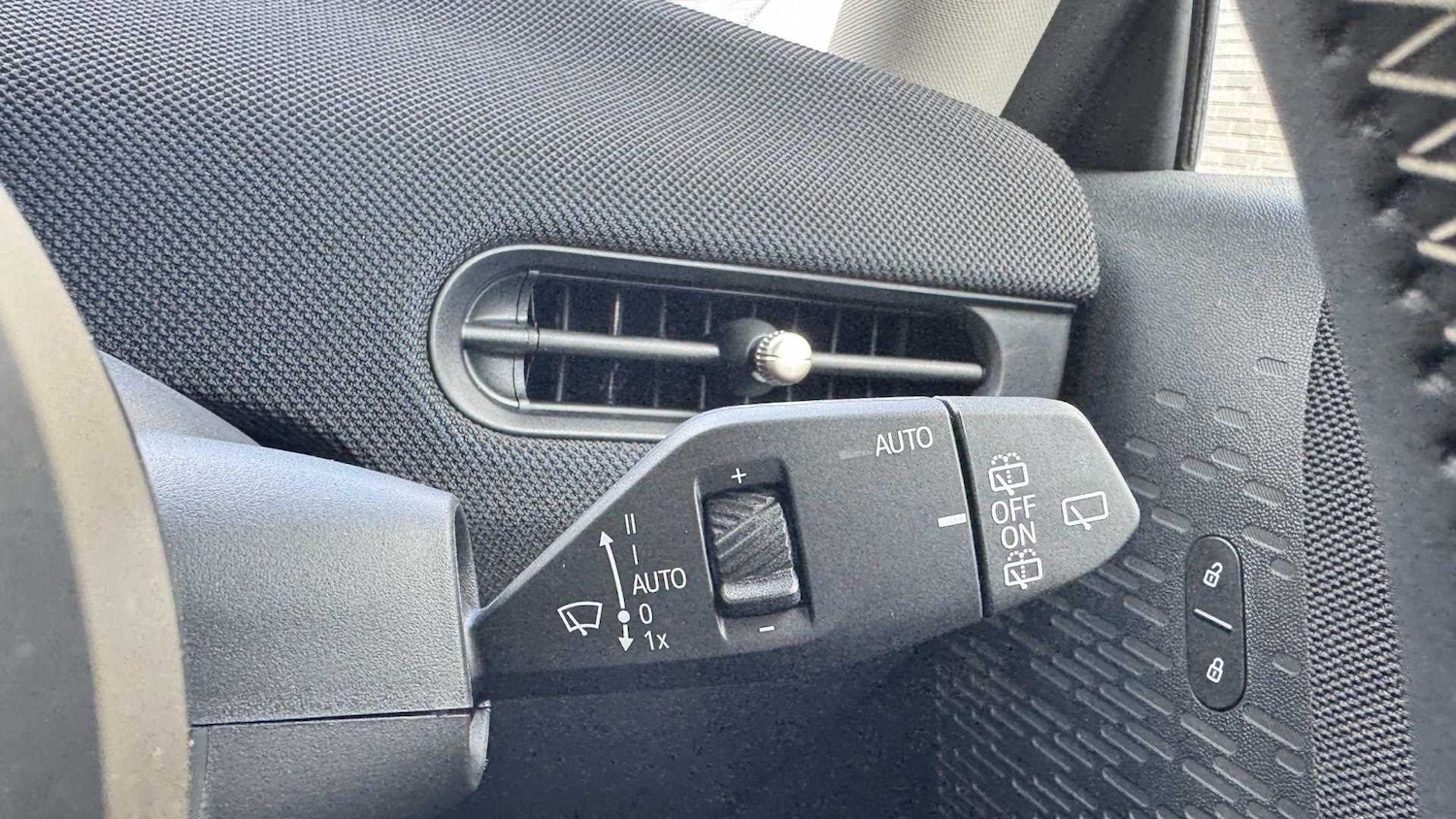 Used MINI Cooper 2025 for sale - 76540788: Photo 30