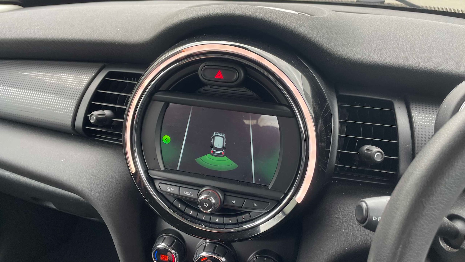 Used MINI Hatch 2019 for sale - 78076687: Photo 32