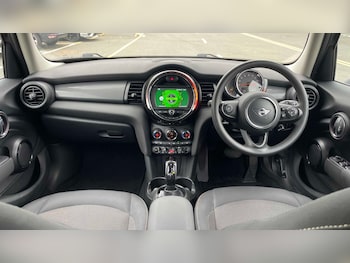 Used MINI Hatch 2019 for sale - 78076687: Photo