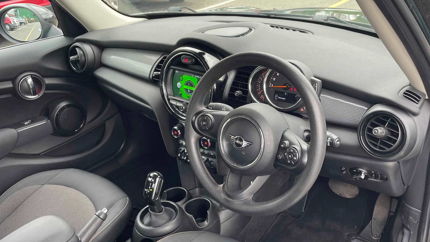 Used MINI Hatch 2019 for sale - 78076687: Photo 7