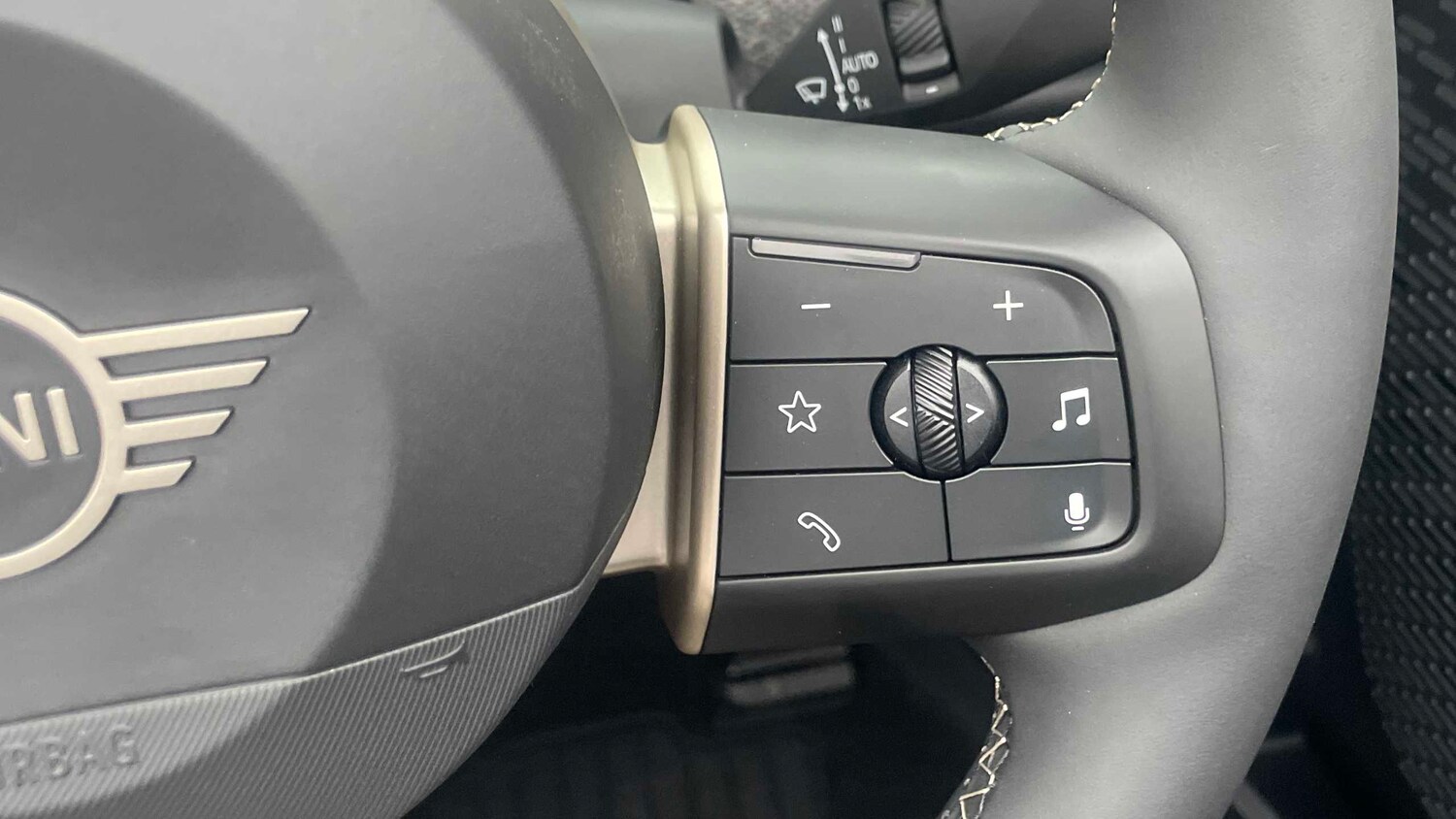 Used MINI Cooper 2025 for sale - 76746000: Photo 20