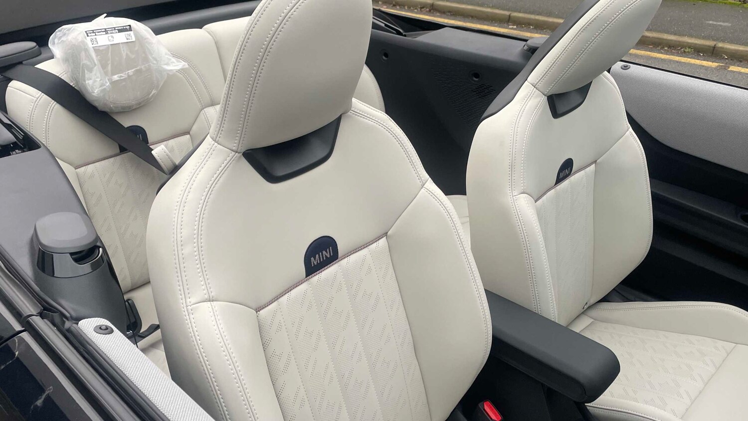 Used MINI Cooper 2025 for sale - 76746000: Photo 32