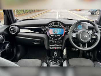 Used MINI Hatch 2023 for sale - 79672217: Photo