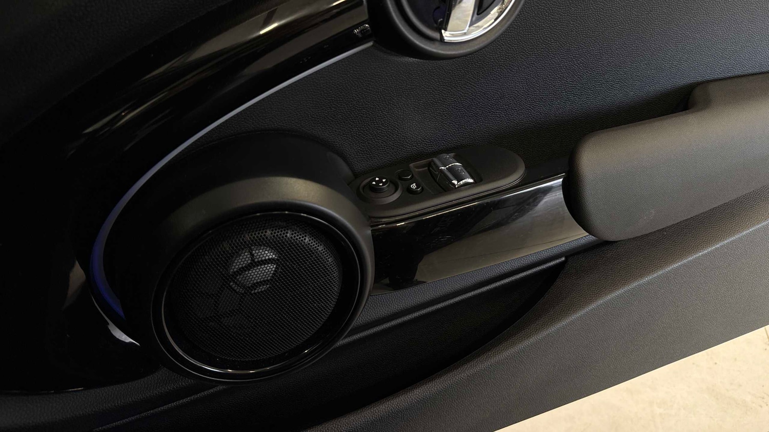 Used MINI Hatch 2024 for sale - 78173808: Photo 25