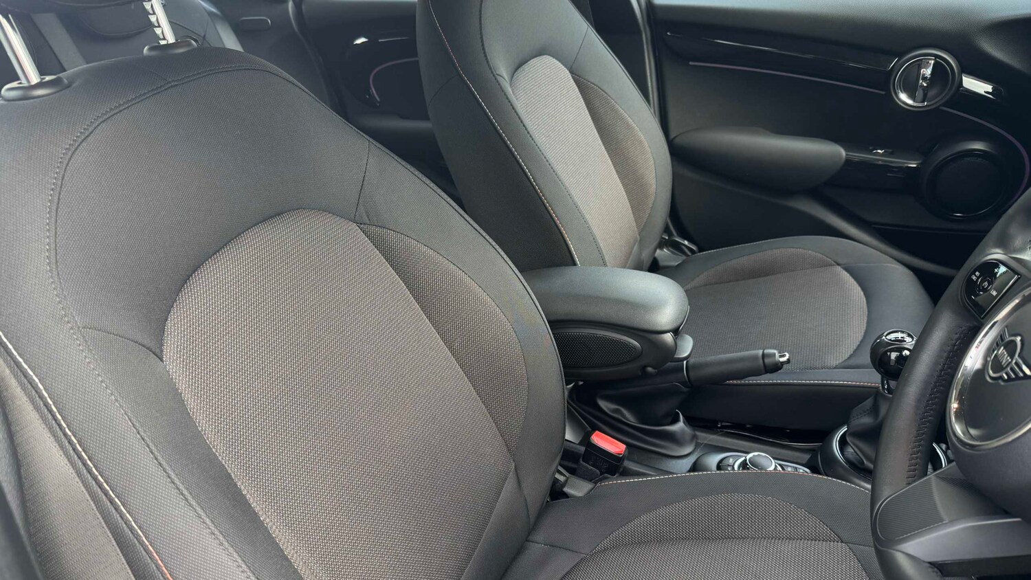 Used MINI Hatch 2024 for sale - 77842524: Photo 10