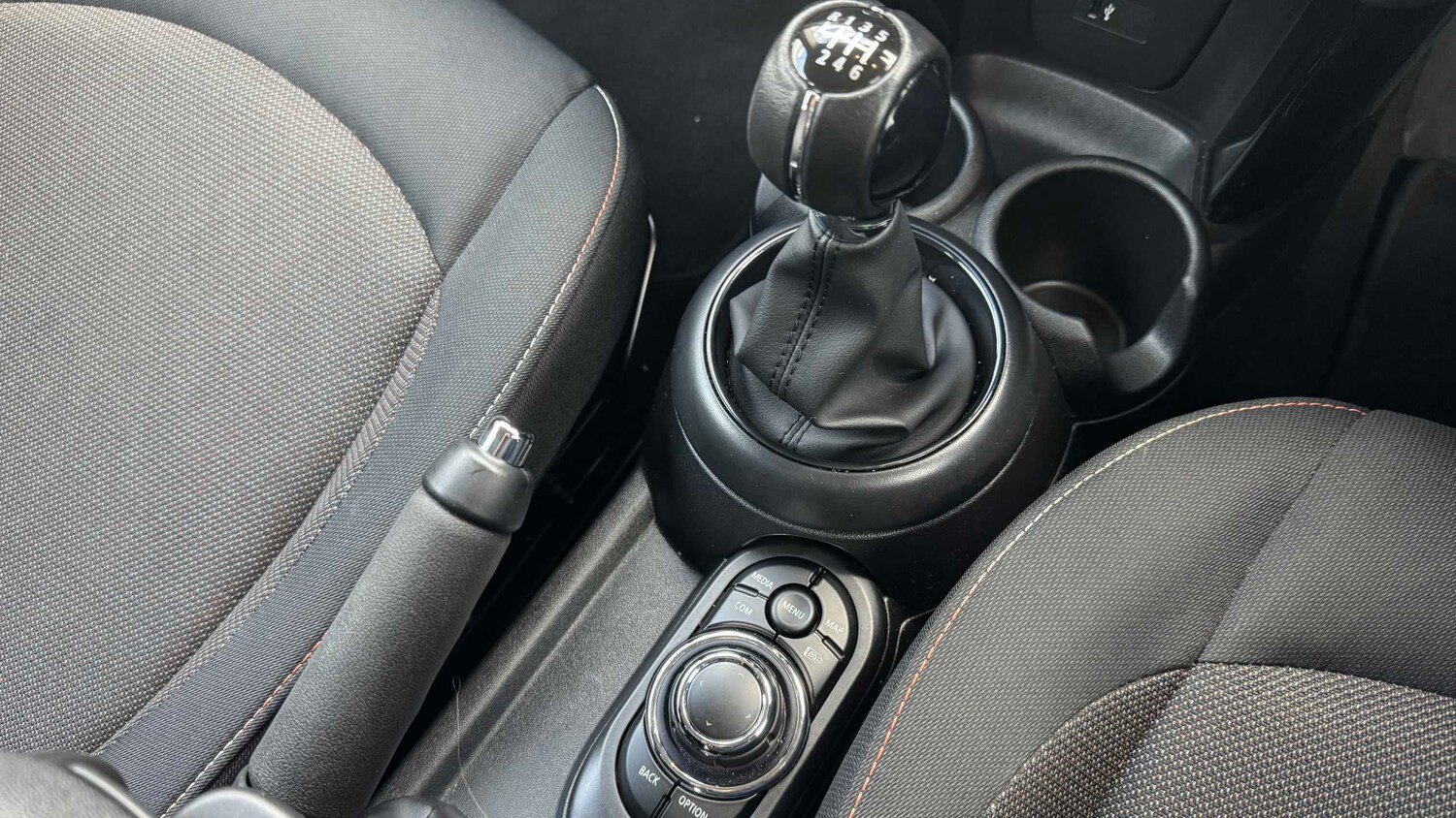 Used MINI Hatch 2024 for sale - 77842524: Photo 30