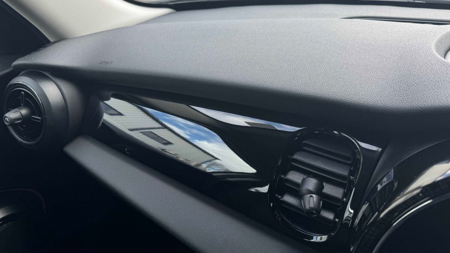 Used MINI Hatch 2024 for sale - 77842524: Photo 34