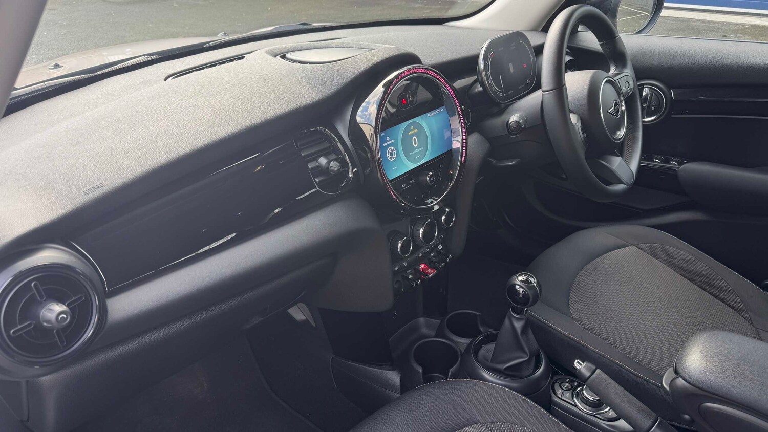 Used MINI Hatch 2024 for sale - 77842524: Photo 8