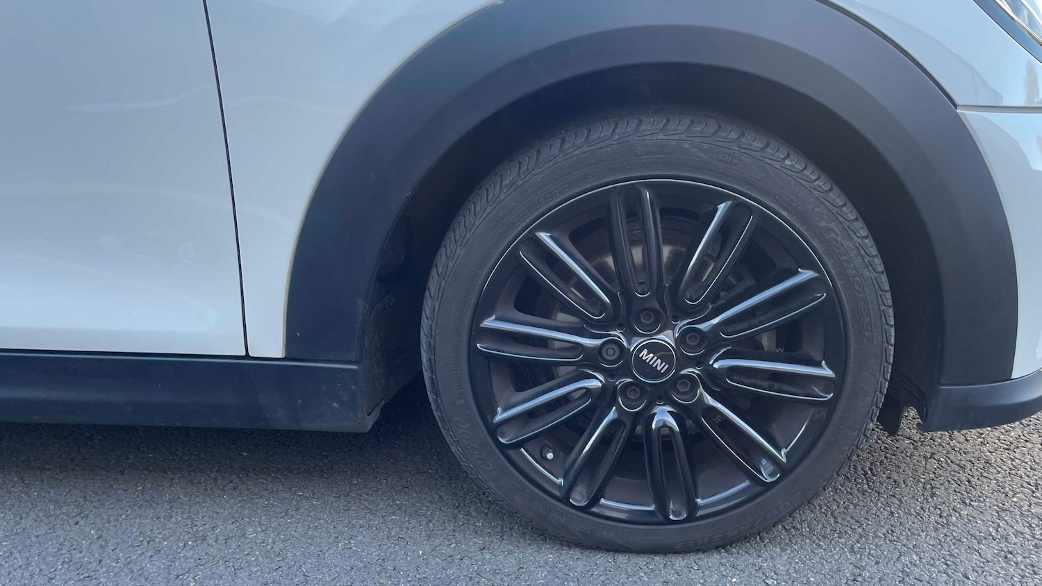 Used MINI Hatch 2023 for sale - 77093377: Photo 18