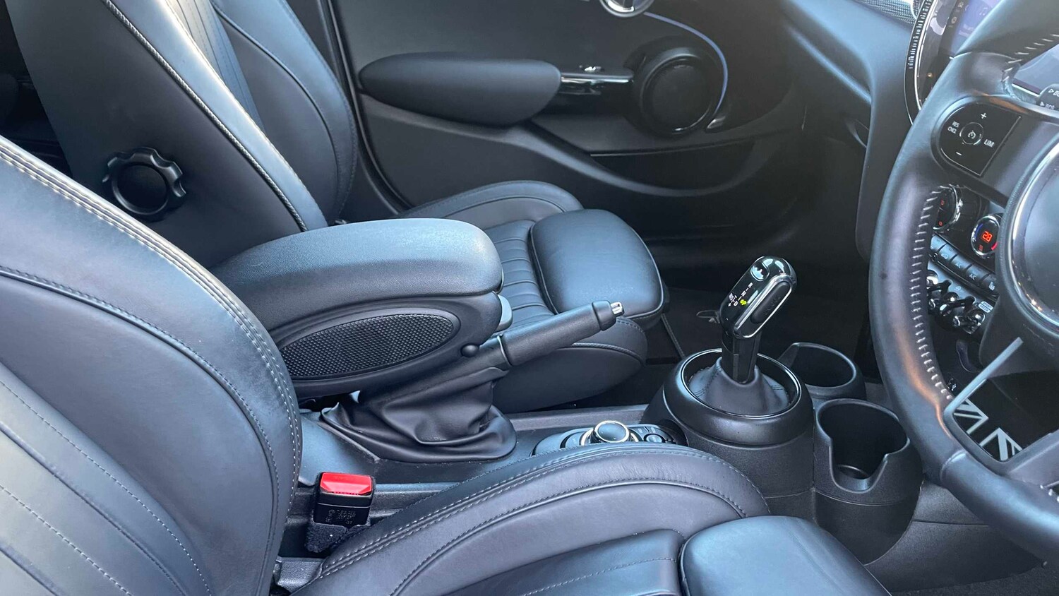 Used MINI Hatch 2023 for sale - 77093377: Photo 25