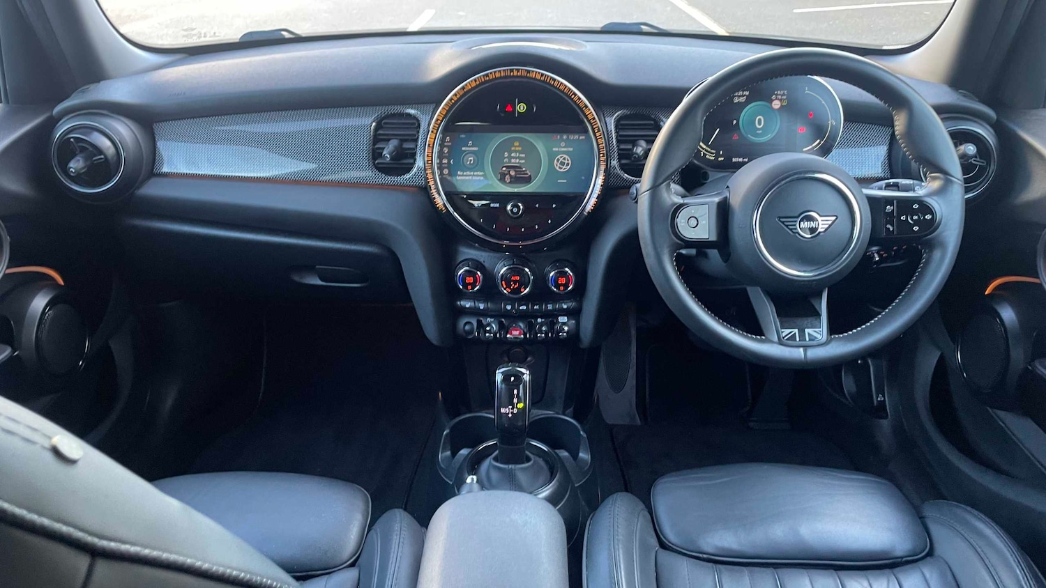 Used MINI Hatch 2023 for sale - 77093377: Photo 4