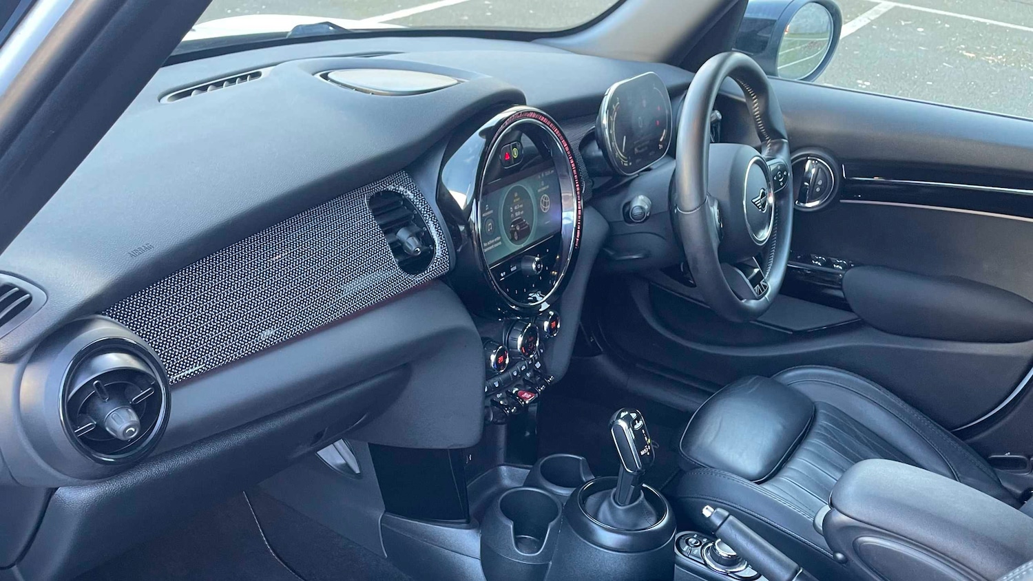 Used MINI Hatch 2023 for sale - 77093377: Photo 8