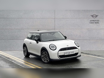 Used MINI Cooper 2024 for sale - 77219740: Photo