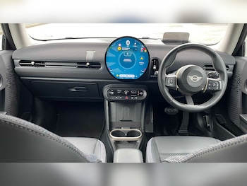 Used MINI Cooper 2024 for sale - 77219740: Photo