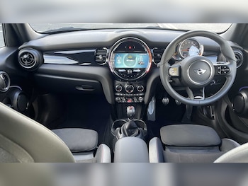 Used MINI Hatch 2022 for sale - 76205207: Photo 4