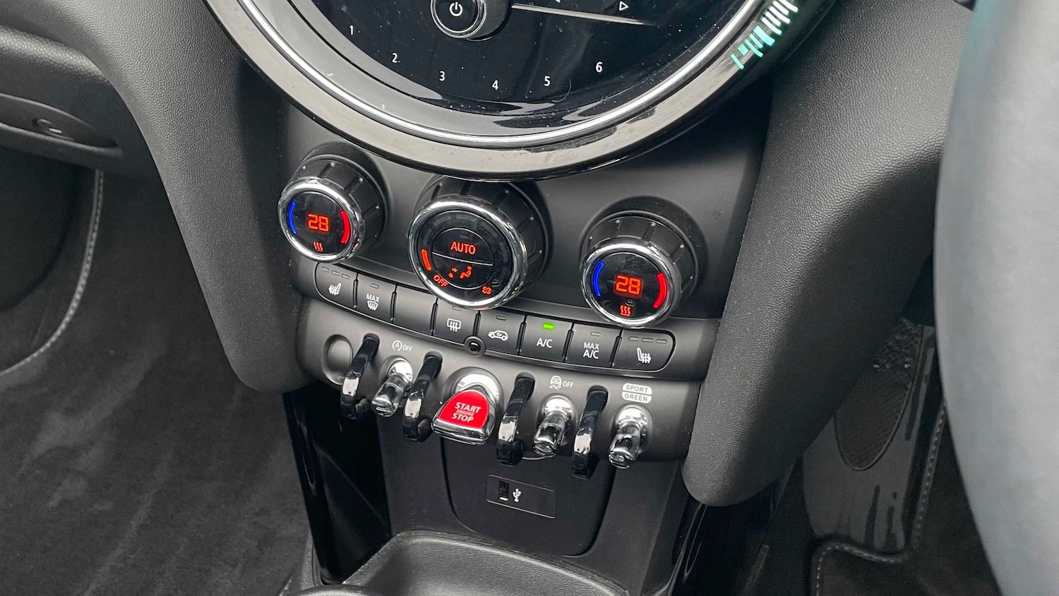 Used MINI Convertible 2023 for sale - 77615383: Photo 14