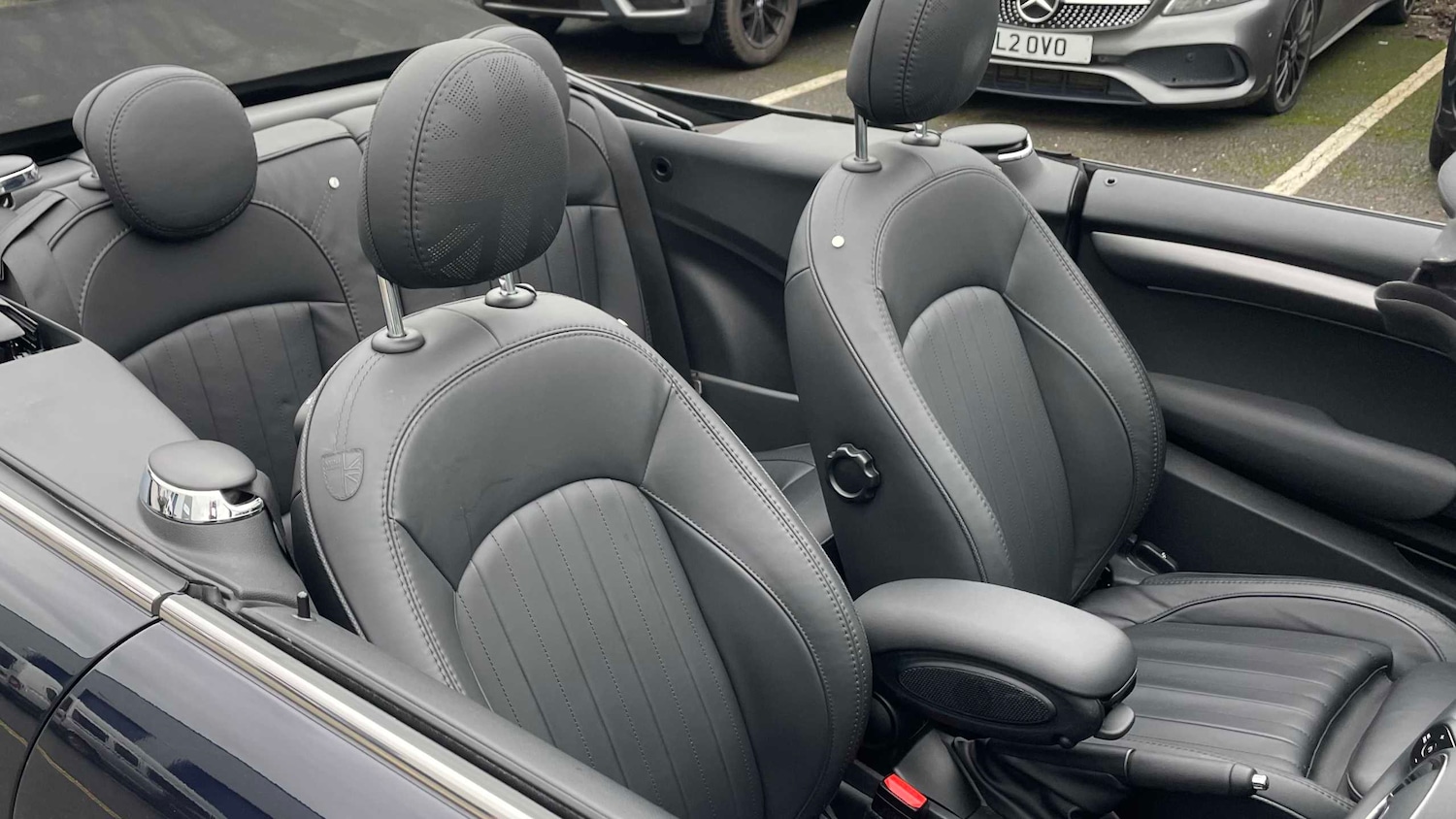 Used MINI Convertible 2023 for sale - 77615383: Photo 18