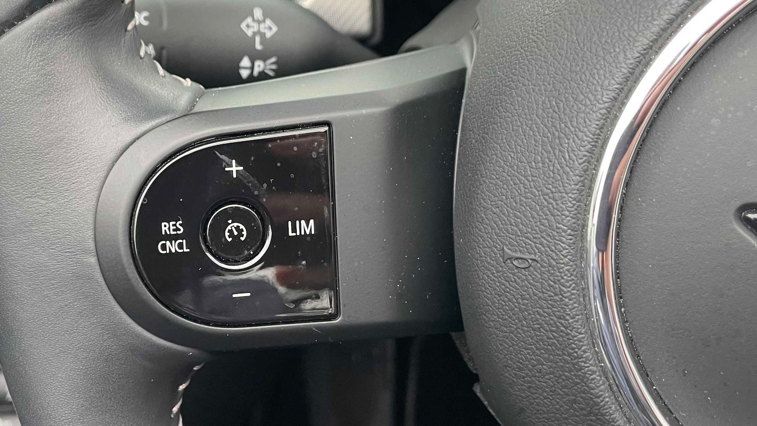 Used MINI Convertible 2023 for sale - 77615383: Photo 20