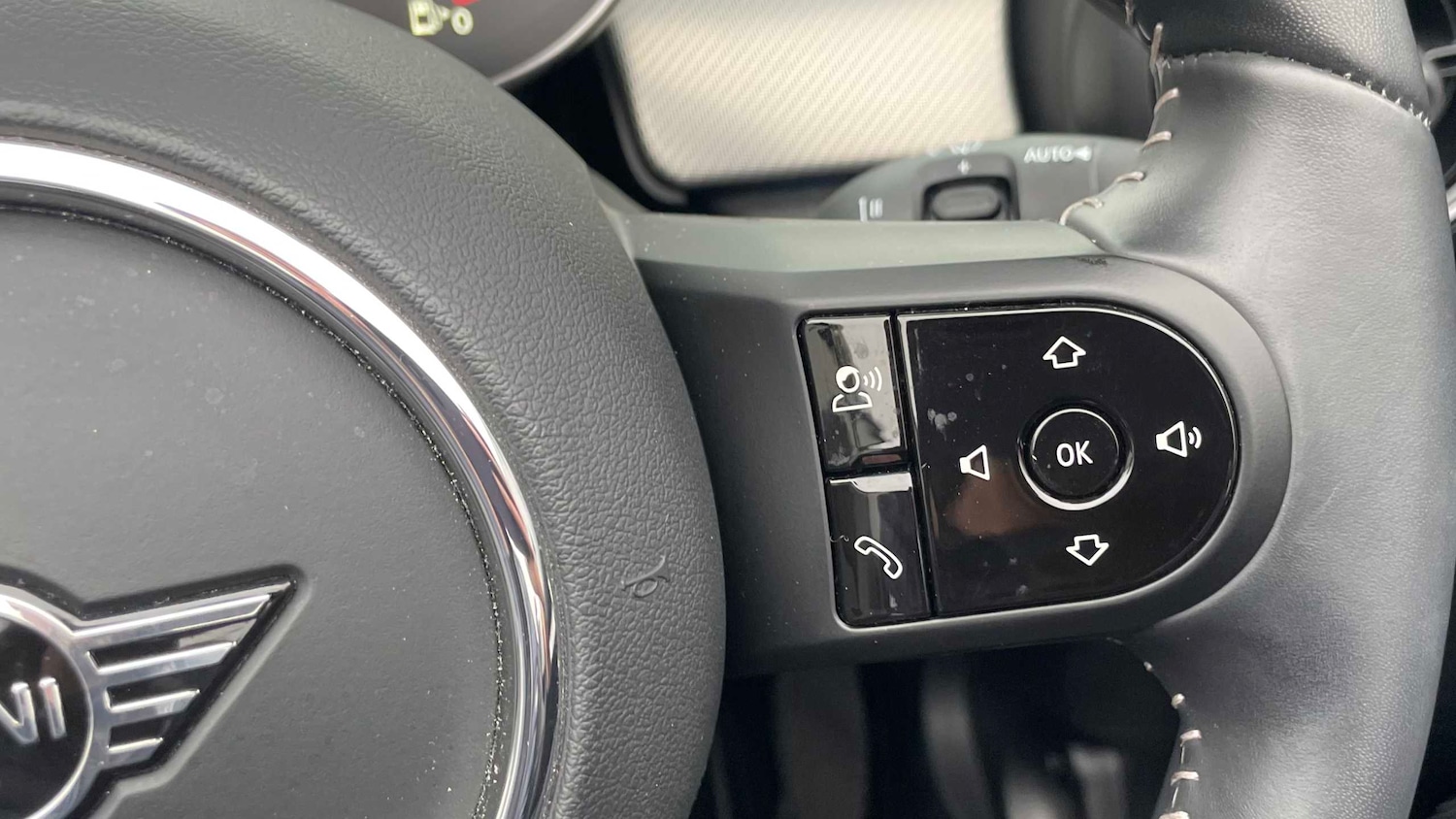 Used MINI Convertible 2023 for sale - 77615383: Photo 21