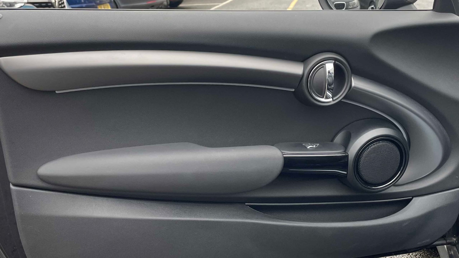 Used MINI Convertible 2023 for sale - 77615383: Photo 25