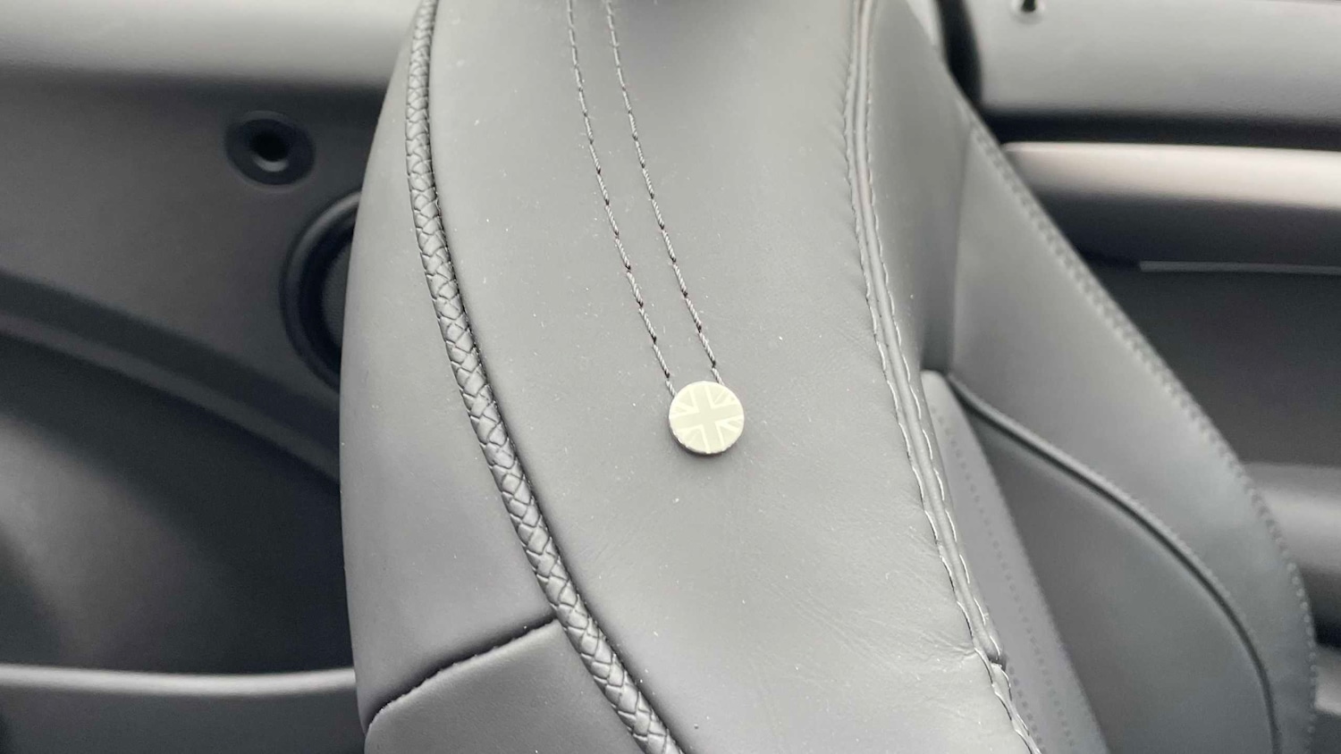 Used MINI Convertible 2023 for sale - 77615383: Photo 29