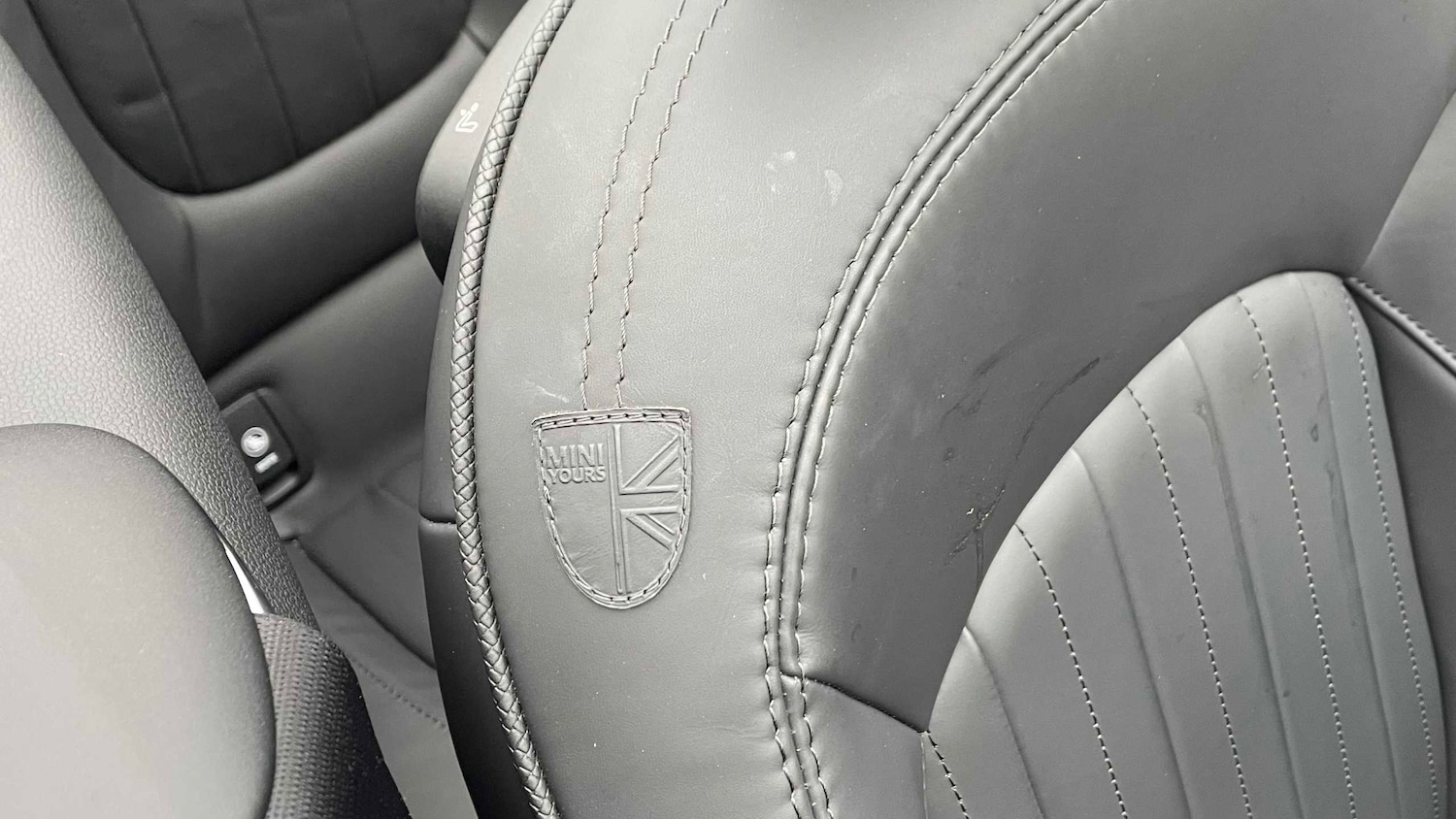 Used MINI Convertible 2023 for sale - 77615383: Photo 33