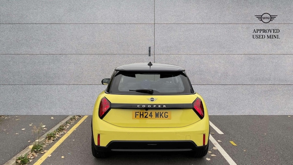Used MINI Cooper 2024 for sale - 76242558: Photo 16