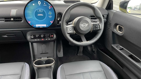 Used MINI Cooper 2024 for sale - 76242558: Photo 5