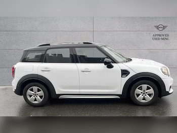 Used MINI Countryman 2019 for sale - 77348118: Photo