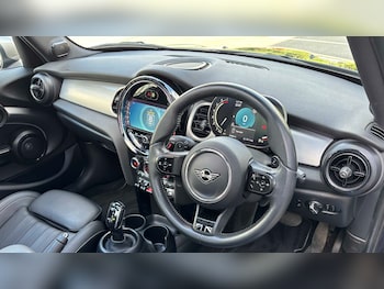 Used MINI Hatch 2022 for sale - 78825517: Photo