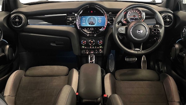 Used MINI Hatch 2022 for sale - 76252204: Photo 6