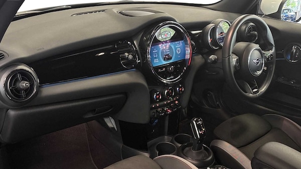 Used MINI Hatch 2022 for sale - 76252204: Photo 9