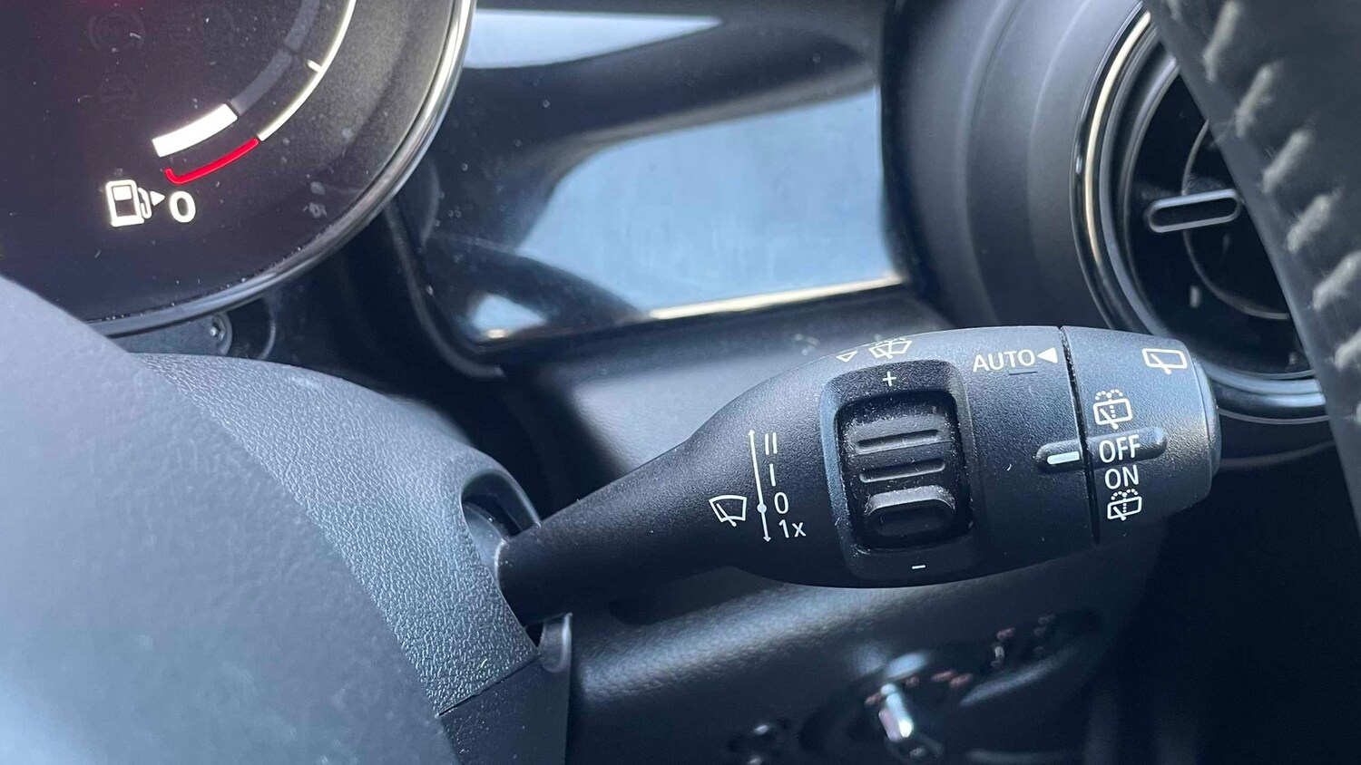 Used MINI Hatch 2024 for sale - 78173586: Photo 30