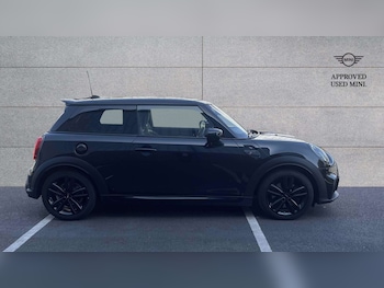 Used MINI Hatch 2024 for sale - 78173586: Photo