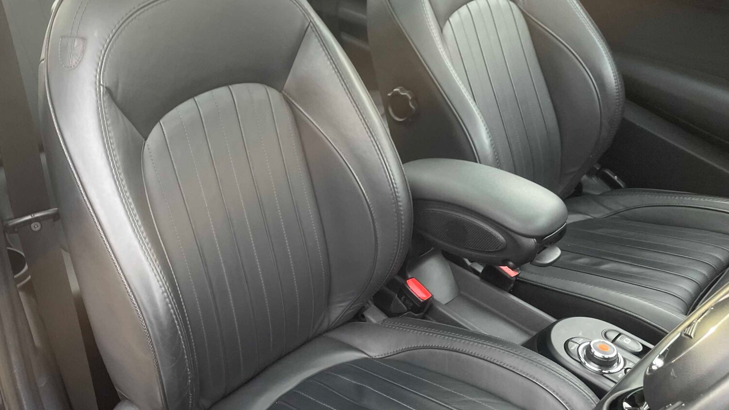 Used MINI Hatch 2020 for sale - 77961076: Photo 12