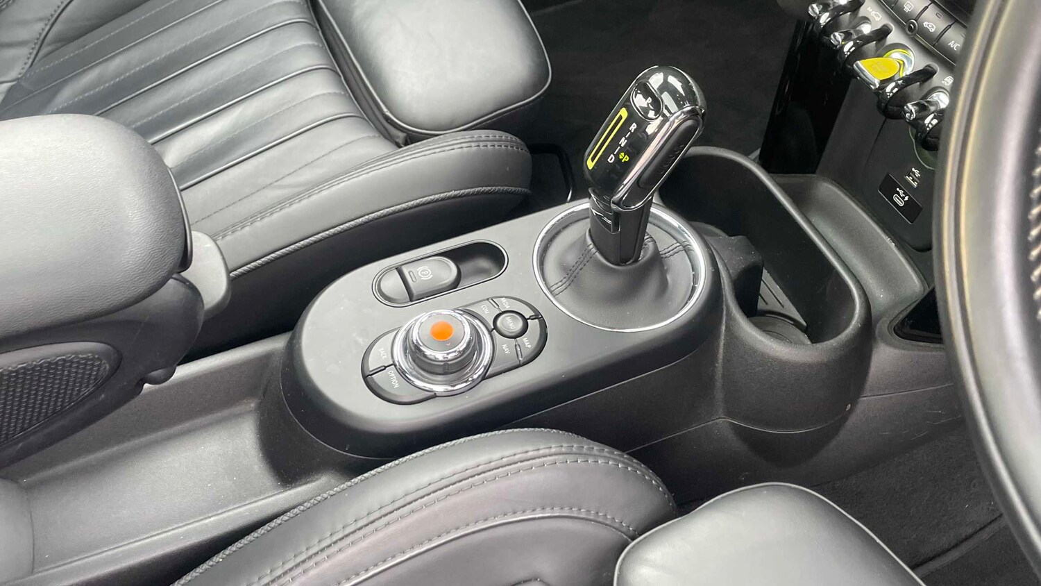 Used MINI Hatch 2020 for sale - 77961076: Photo 18